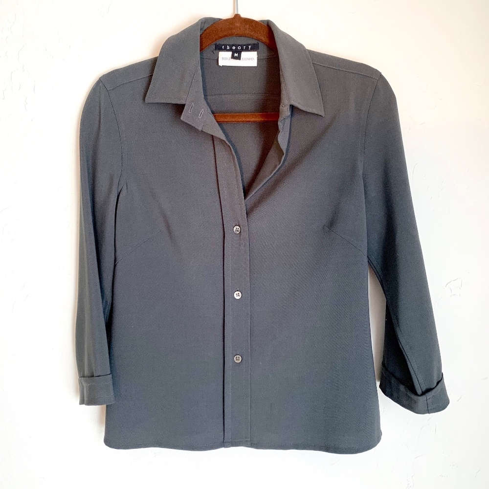 THEORY Blouse in a Deep Grey Wool Gabardine (M)